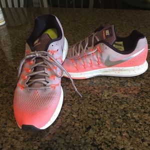 Womens Nike Zoom Pegasus...H20 Repel